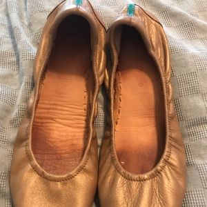 Metallic Gold Tieks size 9